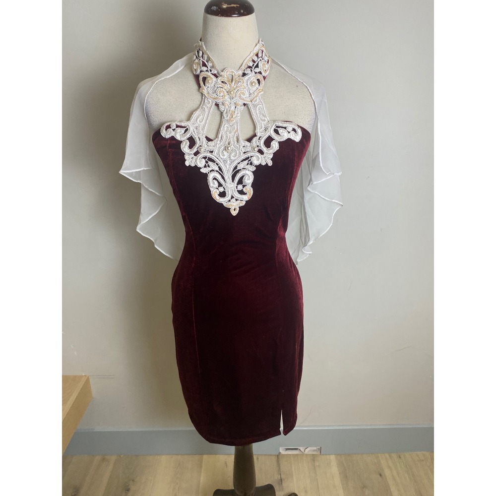 Vintage 90s Burgundy Velvet Halter Dress Lace Pearl Detail Chiffon Capelet M